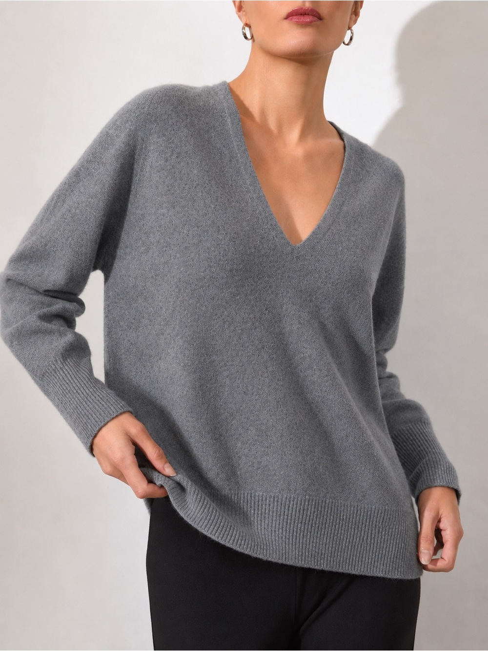 NEW WITH TAGS Brochu Walker Soft V-Neck Sweater in Heather Gray